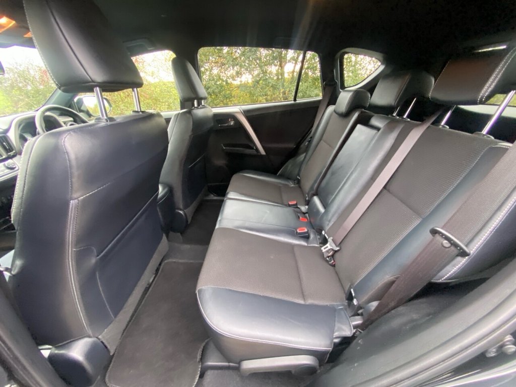 Used Toyota RAV4 2016 for sale - 76642551: Photo 20