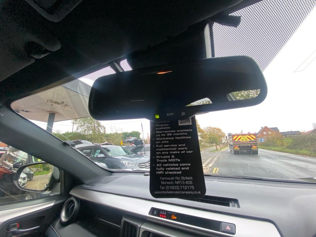 Used Toyota RAV4 2016 for sale - 76642551: Photo 29