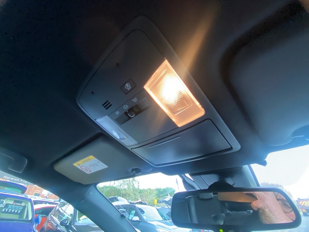 Used Toyota RAV4 2016 for sale - 76642551: Photo 30