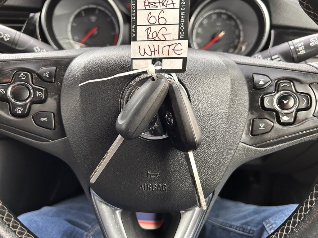 Used Vauxhall Astra 2016 for sale - 76867993: Photo 32