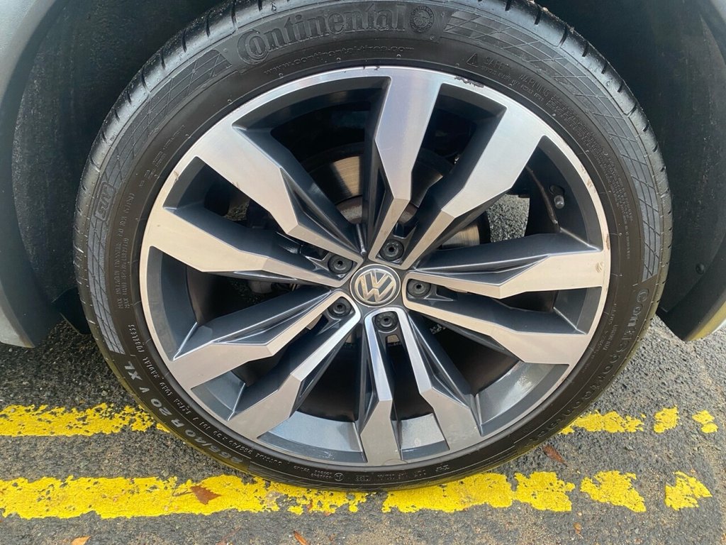 Used Volkswagen Tiguan 2019 for sale - 76590916: Photo 10