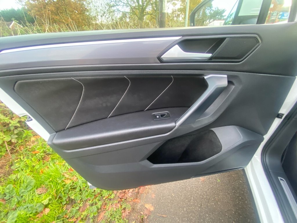 Used Volkswagen Tiguan 2019 for sale - 76590916: Photo 34