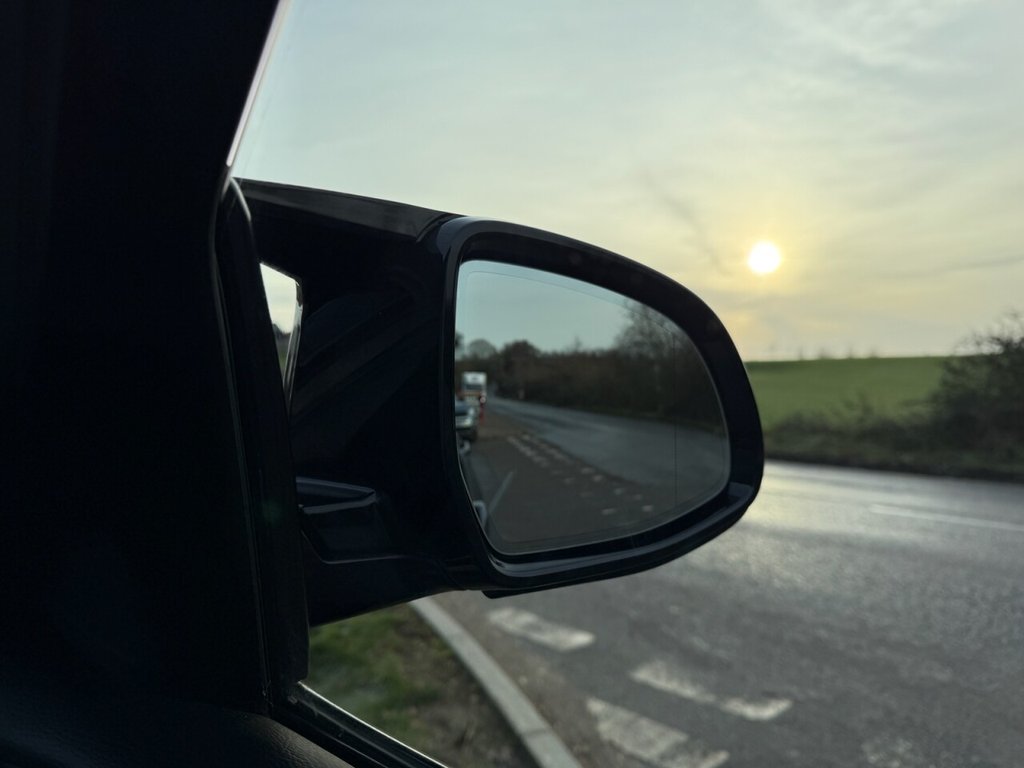 Used BMW X4 2017 for sale - 77139948: Photo 63