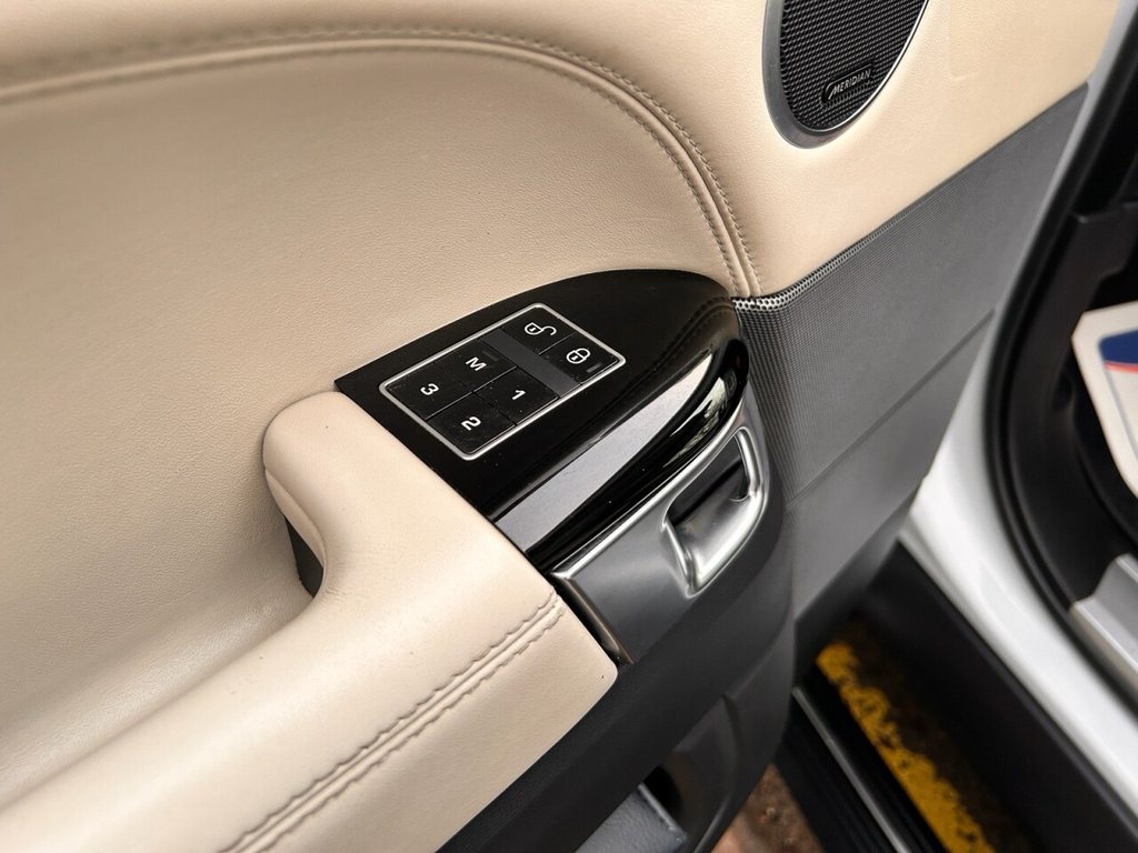 Used Land Rover Range Rover Sport 2014 for sale - 76888567: Photo 20