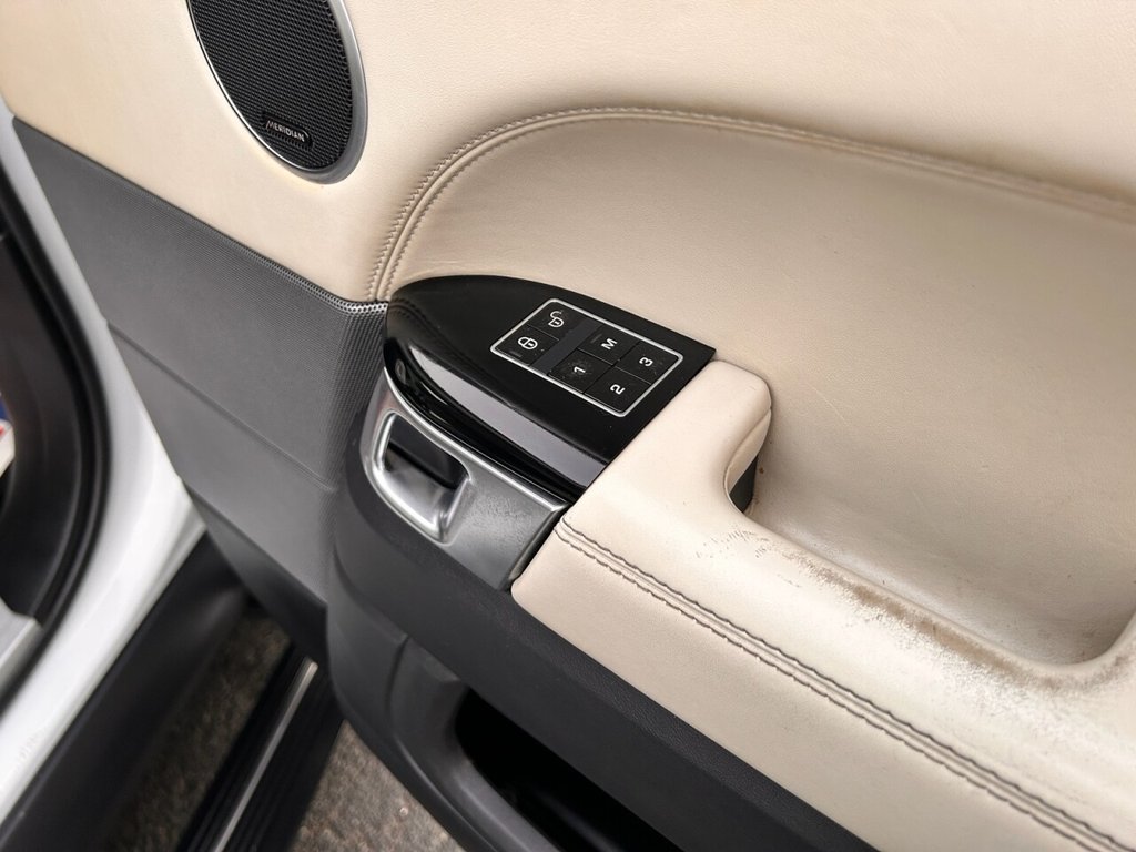 Used Land Rover Range Rover Sport 2014 for sale - 76888567: Photo 34
