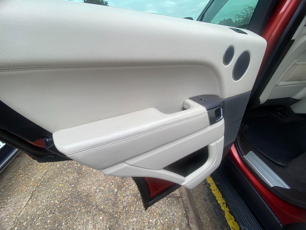 Used Land Rover Range Rover Sport 2014 for sale - 76273942: Photo 29