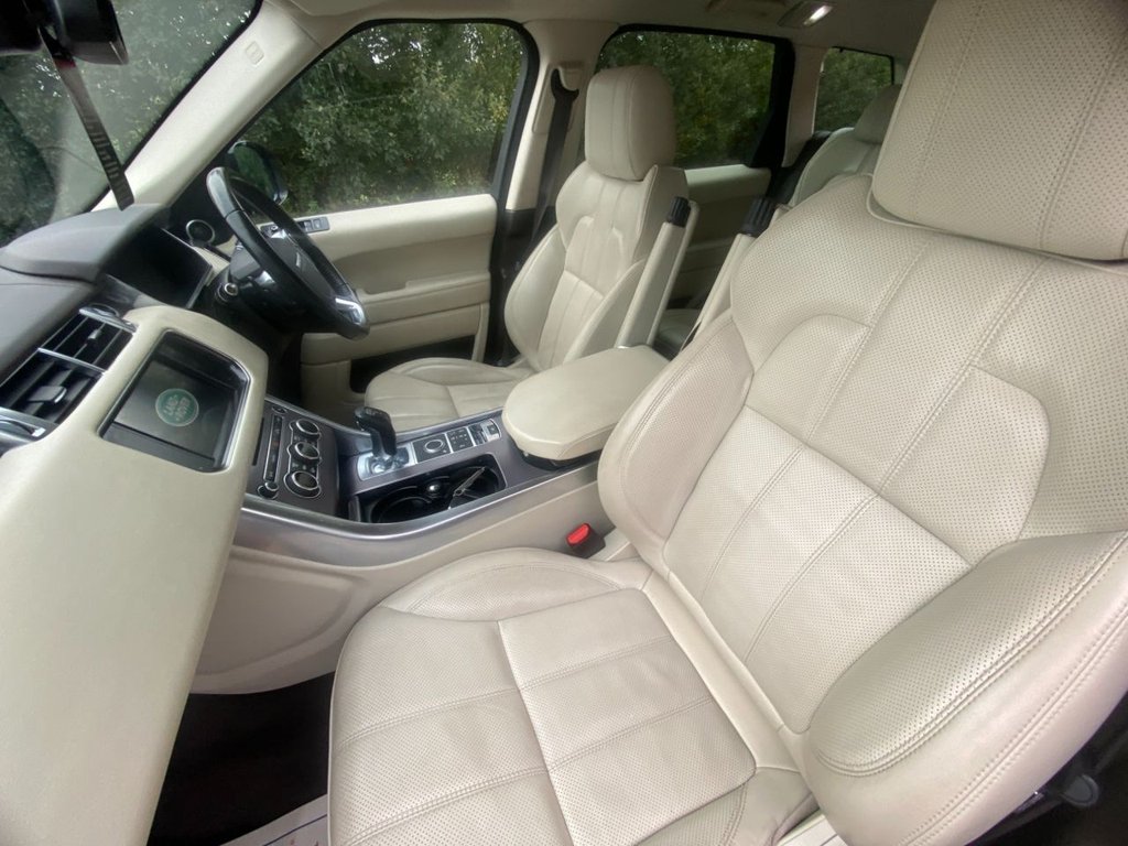 Used Land Rover Range Rover Sport 2014 for sale - 76273942: Photo 32