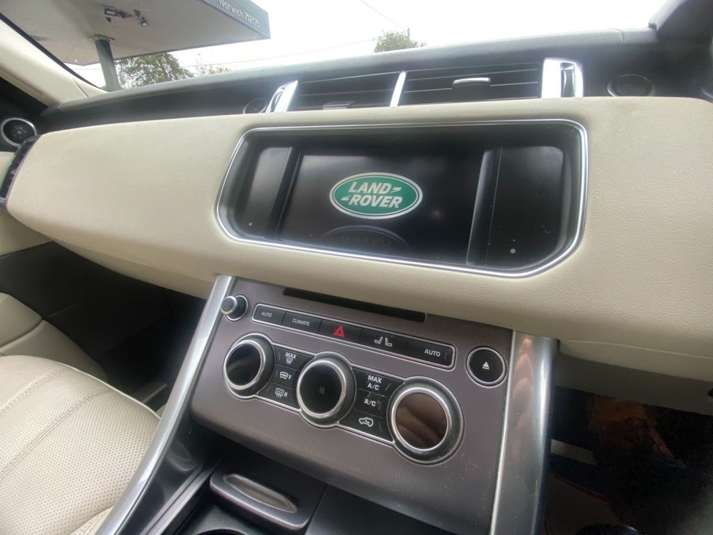 Used Land Rover Range Rover Sport 2014 for sale - 76273942: Photo 35