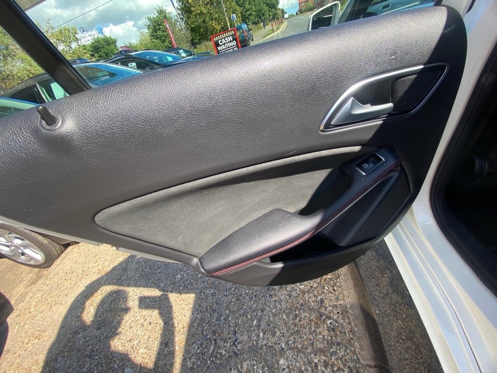 Used Mercedes-Benz A-Class 2015 for sale - 75703442: Photo 14