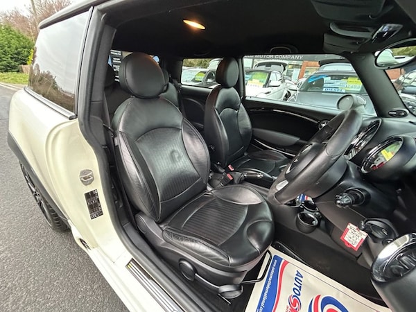 Used MINI Hatch 2010 for sale - 73748131: Photo 13