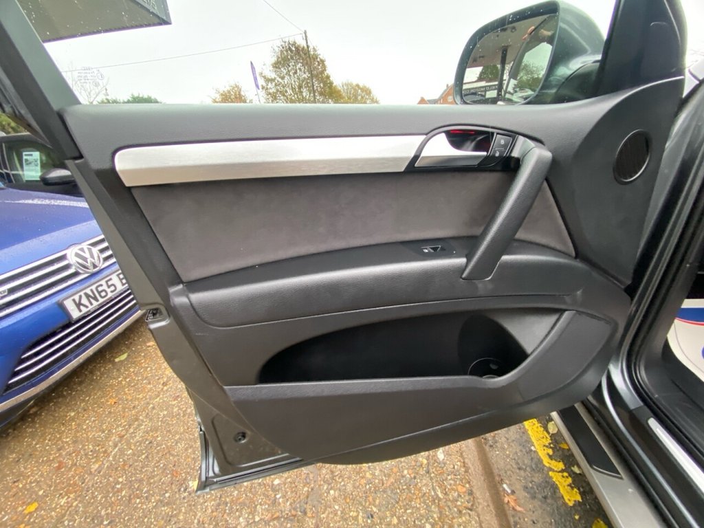 Used Audi Q7 2014 for sale - 76670503: Photo 15