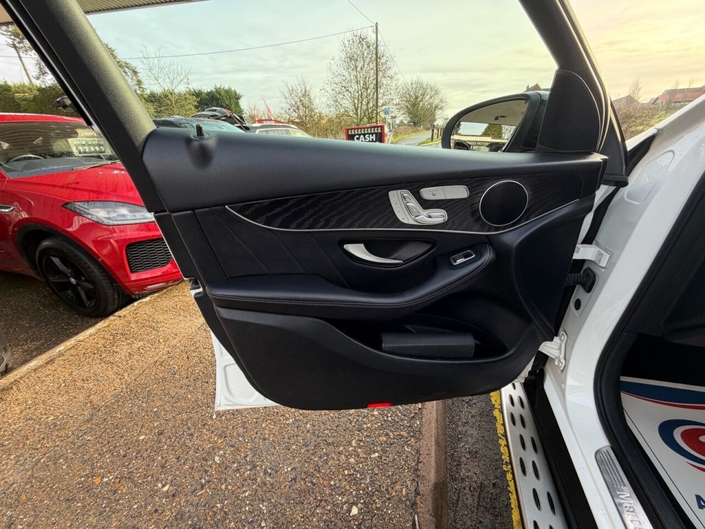 Used Mercedes-Benz GLC 2018 for sale - 77583693: Photo 16