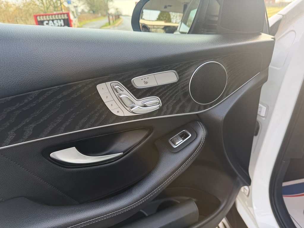 Used Mercedes-Benz GLC 2018 for sale - 77583693: Photo 18