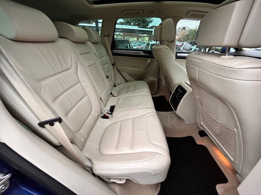 Used Volkswagen Touareg 2015 for sale - 76417598: Photo 16