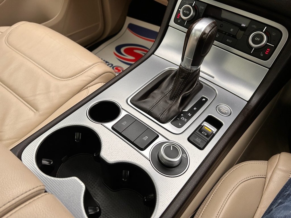 Used Volkswagen Touareg 2015 for sale - 76417598: Photo 33