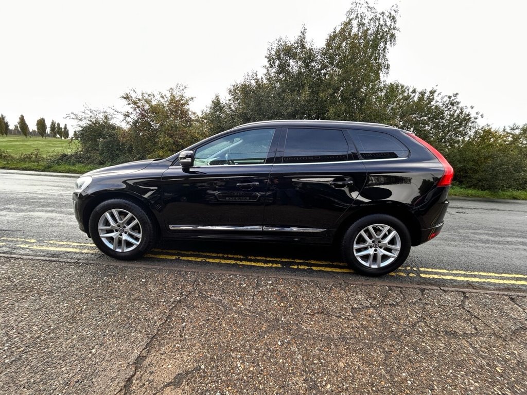 Used Volvo XC60 2016 for sale - 76665794: Photo 9