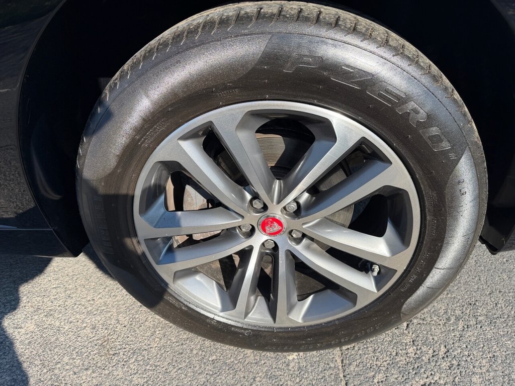 Used Jaguar F-Pace 2019 for sale - 77952863: Photo 13