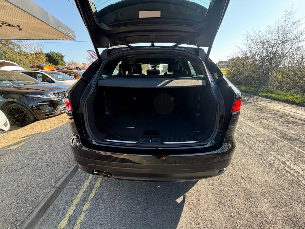 Used Jaguar F-Pace 2019 for sale - 77952863: Photo 14