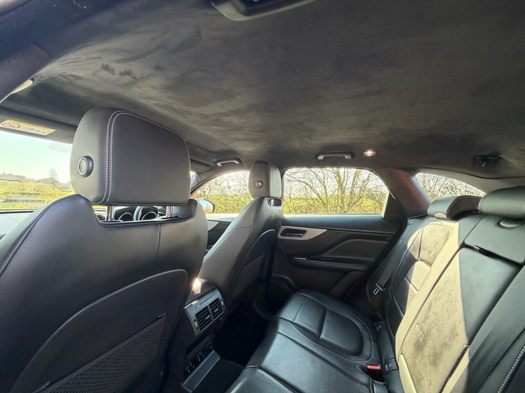 Used Jaguar F-Pace 2019 for sale - 77952863: Photo 18