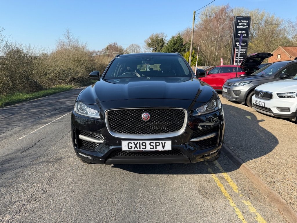 Used Jaguar F-Pace 2019 for sale - 77952863: Photo 2