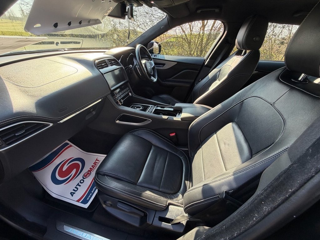 Used Jaguar F-Pace 2019 for sale - 77952863: Photo 22