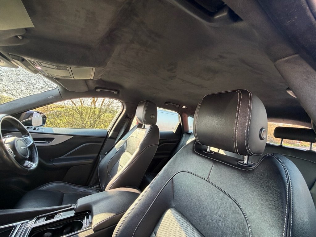 Used Jaguar F-Pace 2019 for sale - 77952863: Photo 26