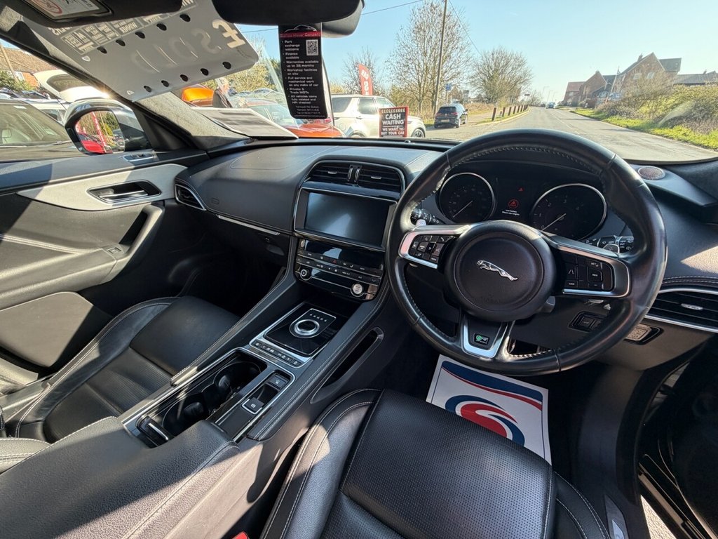 Used Jaguar F-Pace 2019 for sale - 77952863: Photo 30