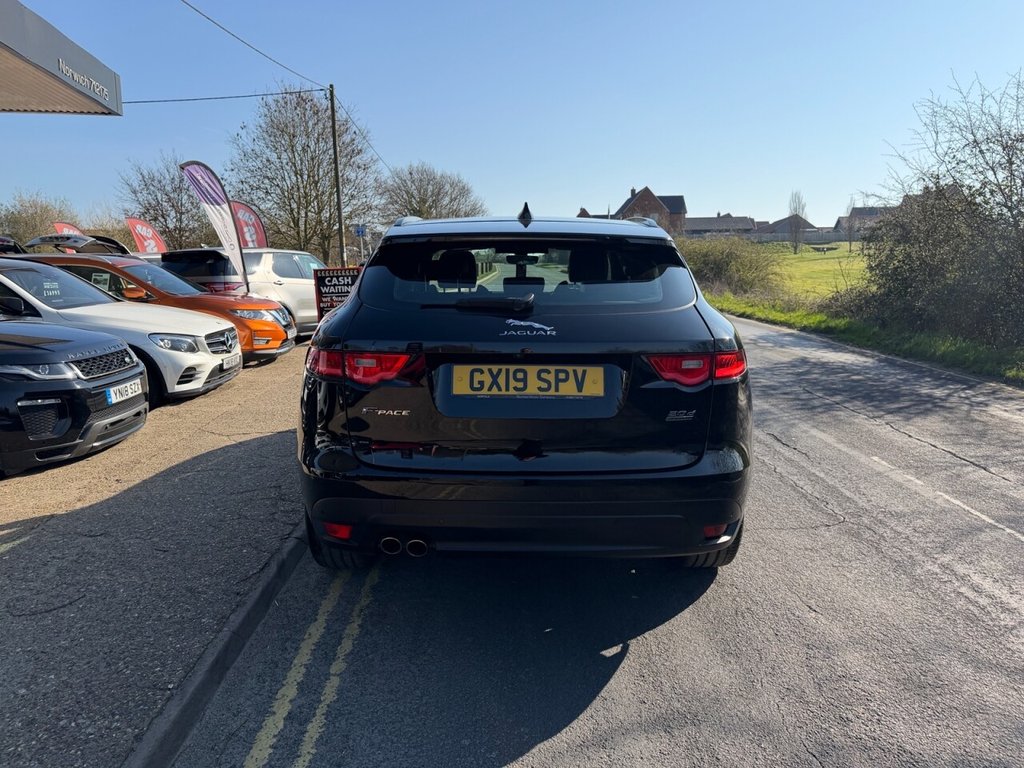 Used Jaguar F-Pace 2019 for sale - 77952863: Photo 7