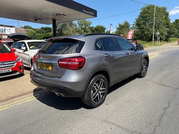 Used Mercedes-Benz GLA 2019 for sale - 79089479: Photo