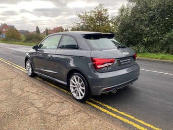 Used Audi A1 2017 for sale - 76267186: Photo