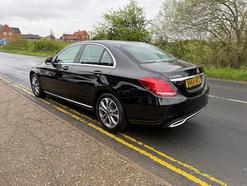Used Mercedes-Benz C Class 2018 for sale - 78088442: Photo