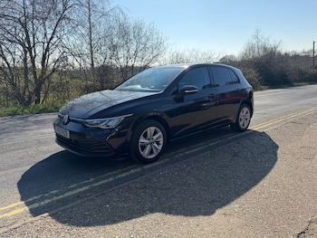 Used Volkswagen Golf 2021 for sale - 77953062: Photo