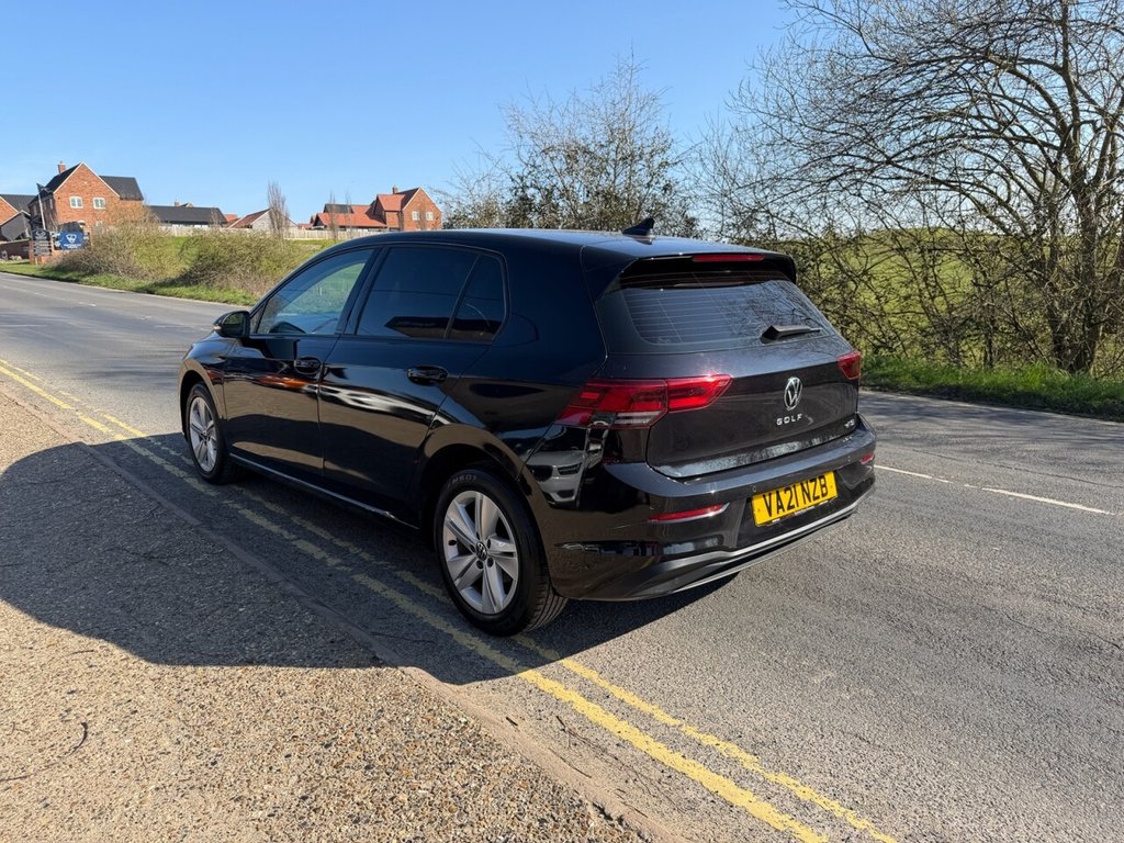 Used Volkswagen Golf 2021 for sale - 77953062: Photo 6