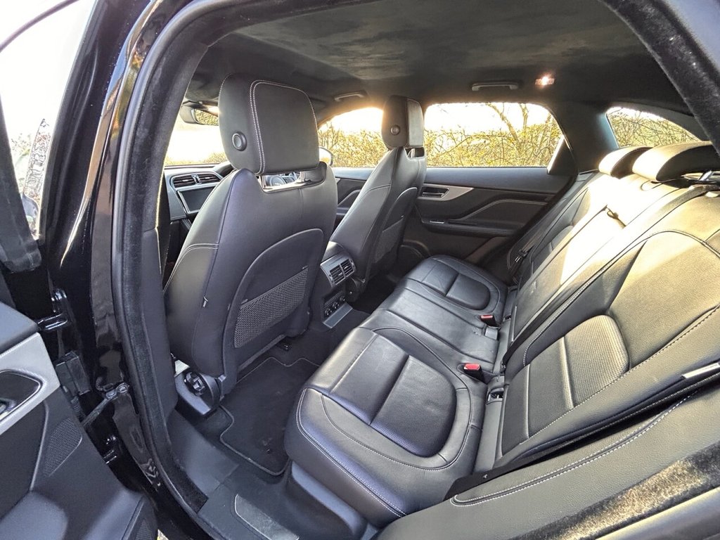 Used Jaguar F-Pace 2019 for sale - 77193400: Photo 16
