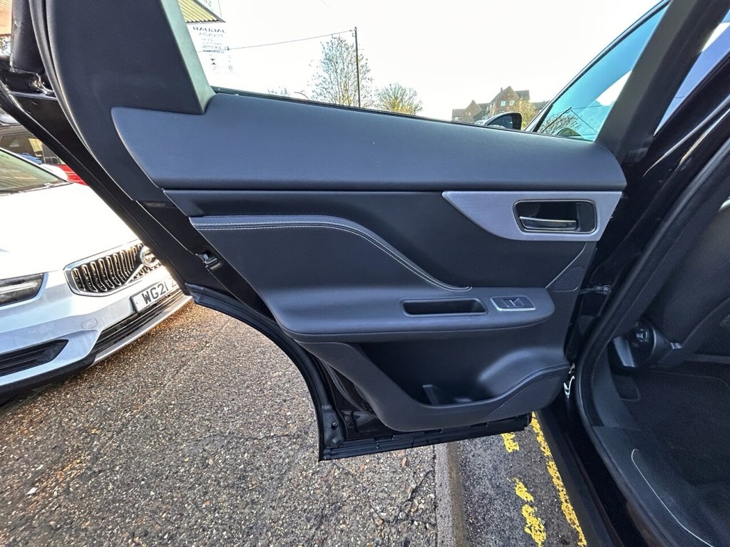 Used Jaguar F-Pace 2019 for sale - 77193400: Photo 19