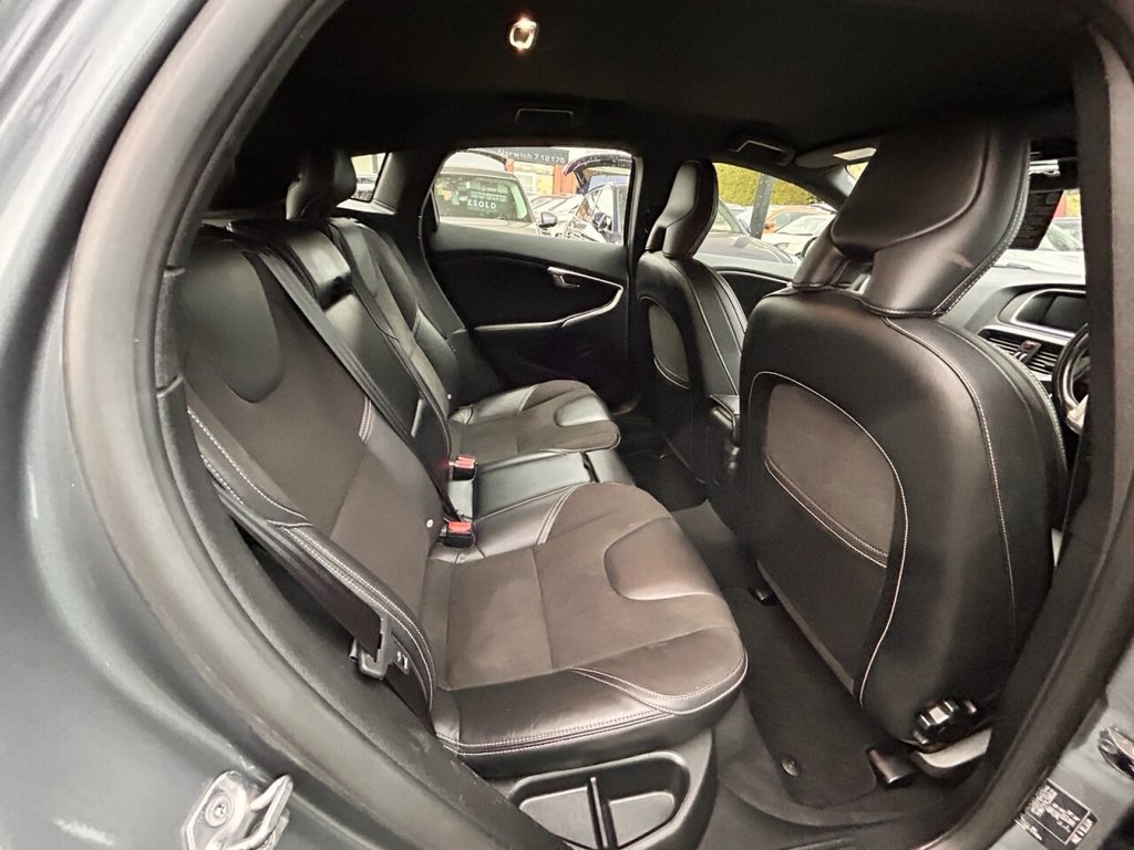 Used Volvo V40 2018 for sale - 76048451: Photo 16