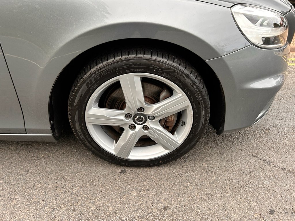 Used Volvo V40 2018 for sale - 76048451: Photo 29