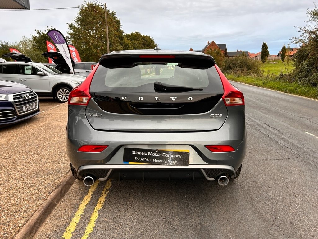 Used Volvo V40 2018 for sale - 76048451: Photo 6