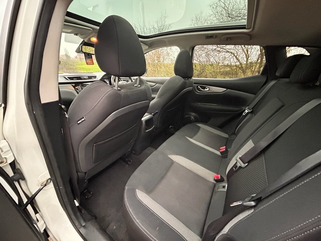 Used Nissan Qashqai 2018 for sale - 77342116: Photo 12