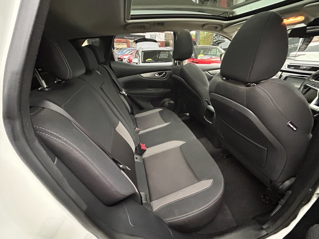 Used Nissan Qashqai 2018 for sale - 77342116: Photo 15