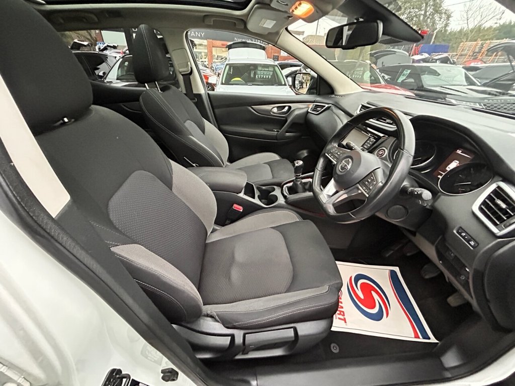 Used Nissan Qashqai 2018 for sale - 77342116: Photo 19