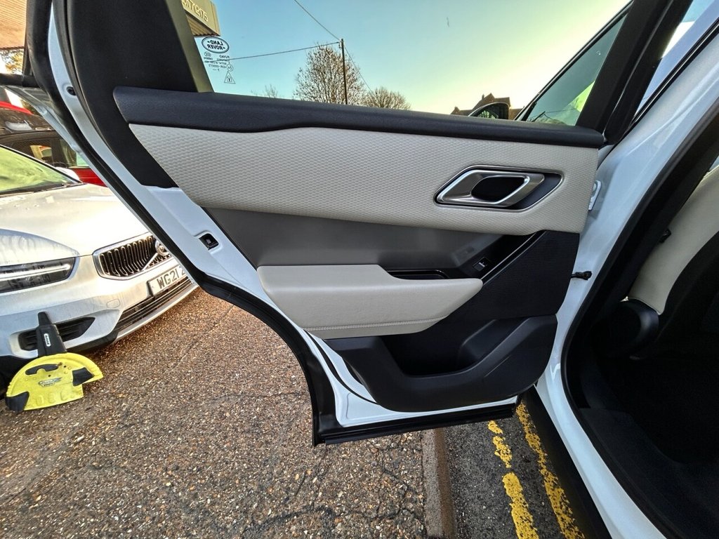 Used Land Rover Range Rover Velar 2018 for sale - 77342137: Photo 20