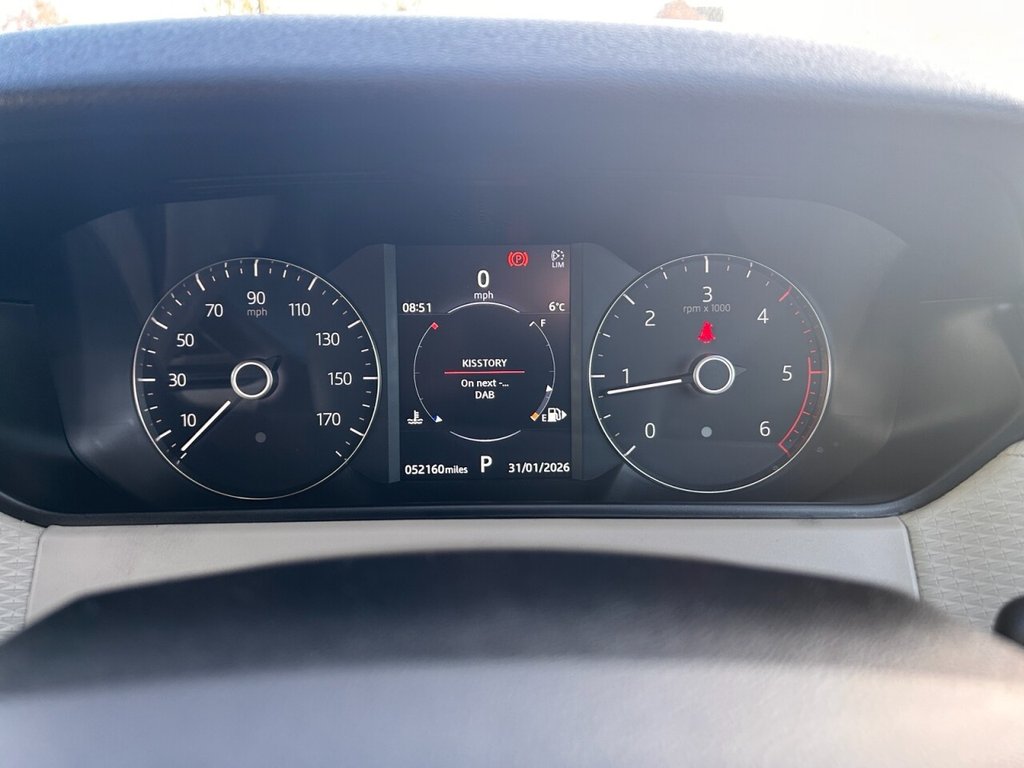 Used Land Rover Range Rover Velar 2018 for sale - 77342137: Photo 32