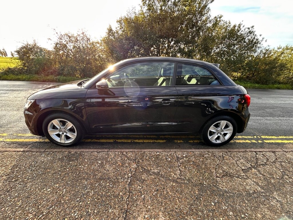 Used Audi A1 2016 for sale - 76350612: Photo 9