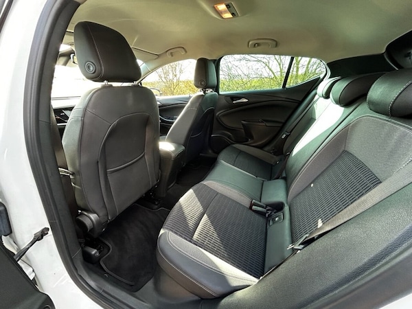 Used Vauxhall Astra 2021 for sale - 74237016: Photo 14