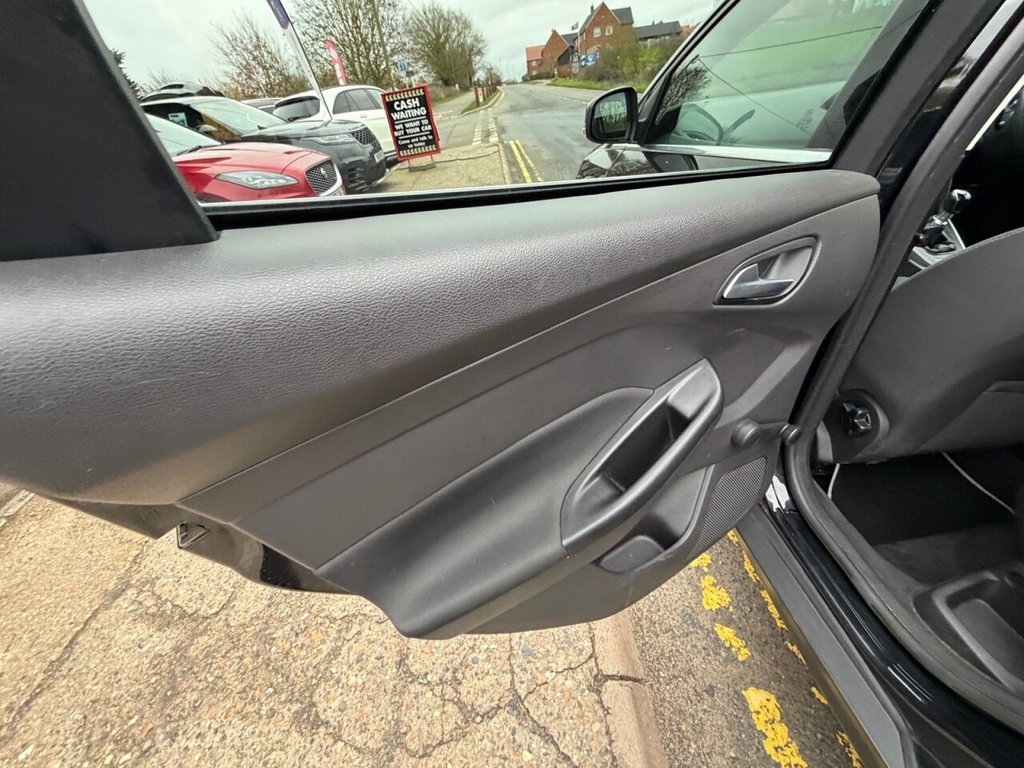 Used Ford Focus 2016 for sale - 77631815: Photo 11