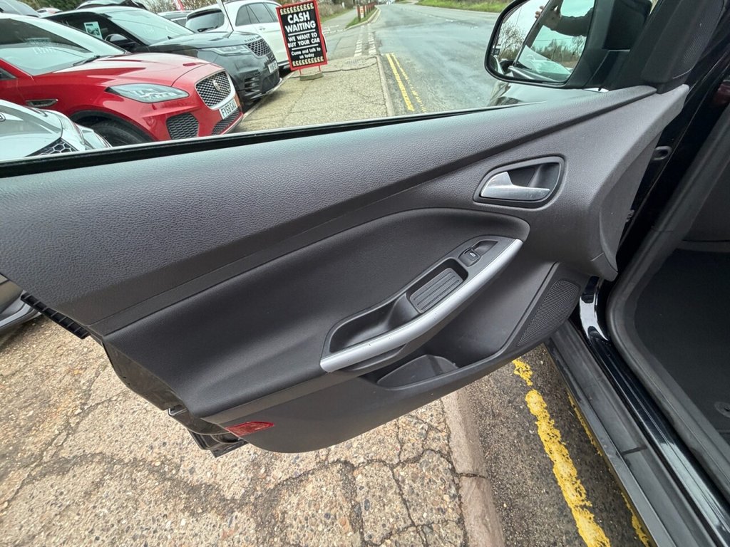 Used Ford Focus 2016 for sale - 77631815: Photo 13