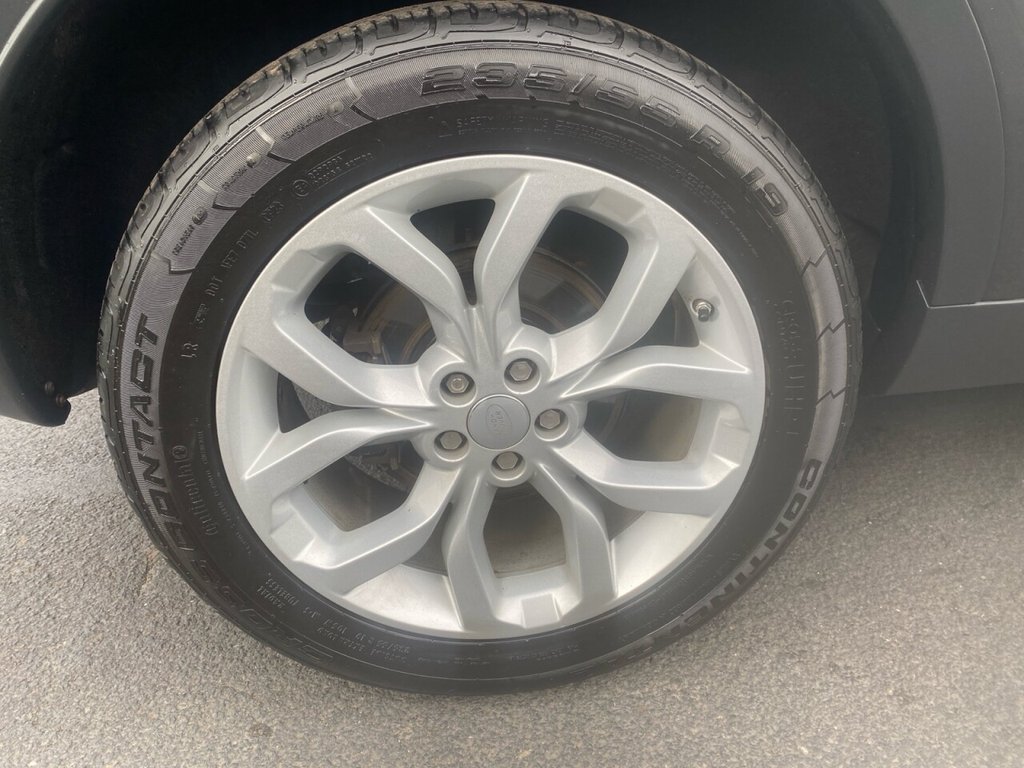 Used Land Rover Discovery Sport 2018 for sale - 76203254: Photo 12