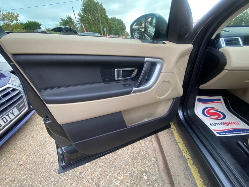 Used Land Rover Discovery Sport 2018 for sale - 76203254: Photo 13