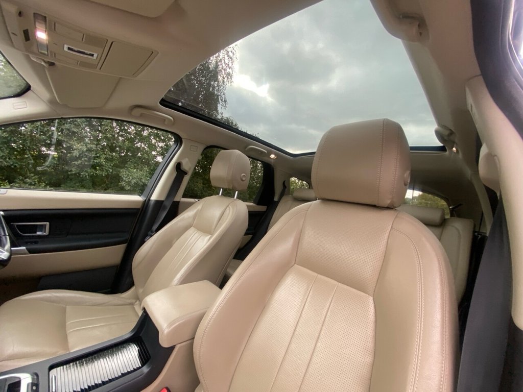 Used Land Rover Discovery Sport 2018 for sale - 76203254: Photo 16